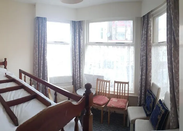 4 Berth Ground Floor Flat Apsley 1
